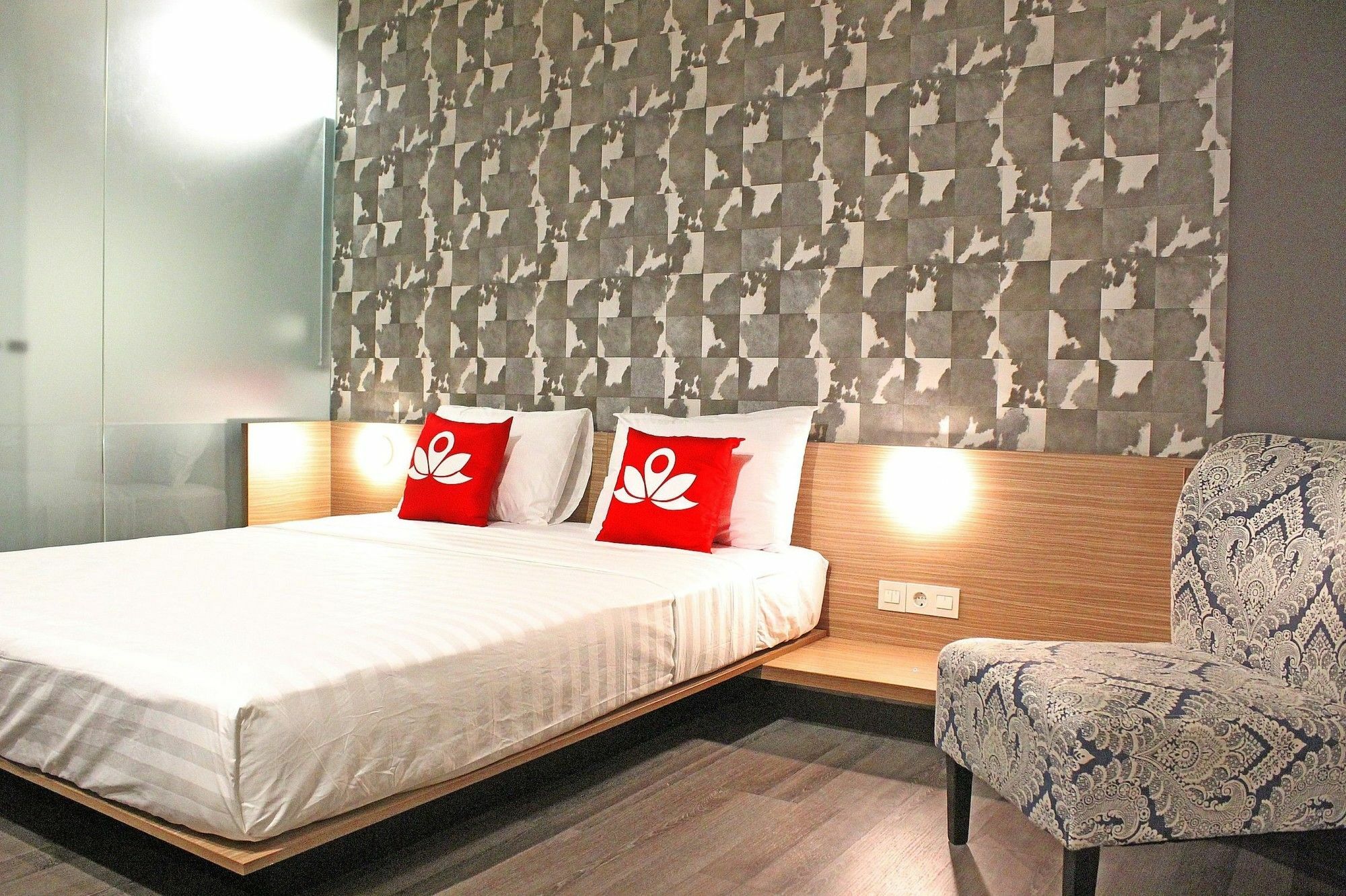 Zen Premium Sampoerna Strategic Square Otel Cakarta Dış mekan fotoğraf